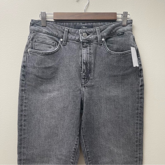 Mavi Iconic High Rise Mom Jean - Picture 2 of 10